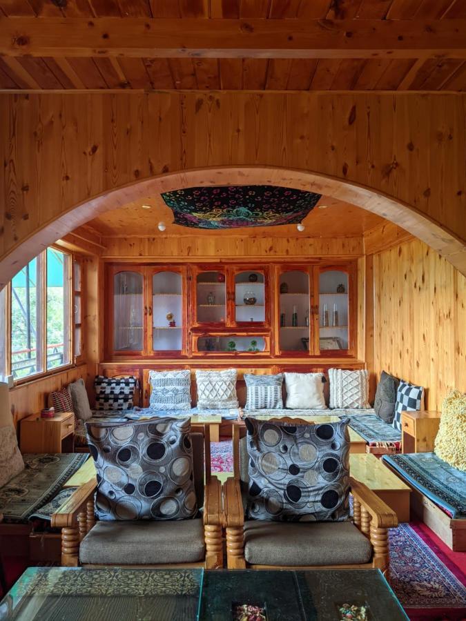 Summer Cottages Manāli エクステリア 写真